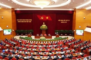 Phiên Khai mạc Hội nghị lần thứ tư Ban Chấp hành Trung ương Đảng khóa XIV. (Ảnh: Phương Hoa/TTXVN)
