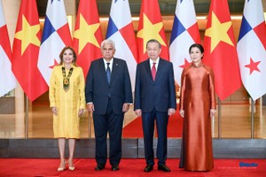 [Ảnh] Tổng Bí thư, Chủ tịch nước Tô Lâm và Phu nhân đón Tổng thống Panama và Phu nhân 