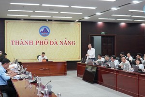 Toàn cảnh cuộc họp.