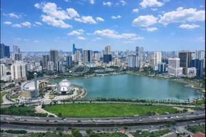 Sau gần hai thập niên, diện mạo Hà Nội đã có những thay đổi sâu sắc. (Nguồn: Báo Kinh tế & Đô thị) 