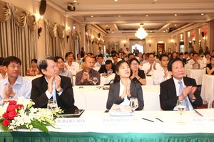 Hội thảo “Cơ hội đầu tư các sản phẩm mới của TTCK Việt Nam” thu hút hàng trăm khách tham dự