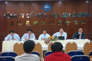 Lãnh đạo HLA xin lỗi cổ đông vì Công ty lỗ nặng