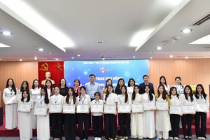 SCIC trao Học bổng nâng bước tài năng trẻ năm 2025