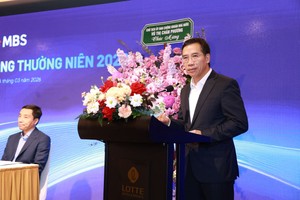 Ông Lưu Trung Thái, Chủ tịch MB phát biểu tại ĐHCĐ của MBS