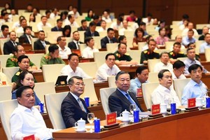 Các lãnh đạo nhà nước tham dự Hội nghị
