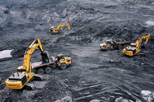 Cổ phiếu than lầm lũi bứt tốc