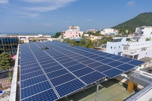 Bộ Công thương ưu tiên thúc đẩy điện mặt trời mái nhà tự sản tự tiêu 