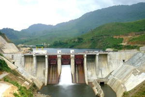 Cổ đông lớn muốn thoái toàn bộ vốn tại Thuỷ điện miền Trung (CHP) với giá gấp 2,4 lần giá thị trường