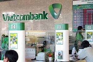 Vietcombank tính tăng nhân sự, giảm lợi nhuận trong 2014