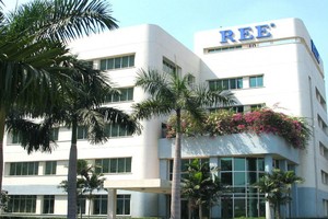 REE: Lợi nhuận sụt giảm mạnh vì liên doanh liên kết 