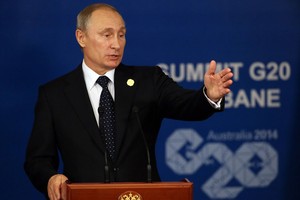 Putin: Kiev đang tự cắt cánh tay mình ở vùng ly khai