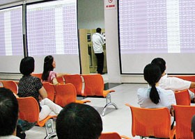 Kim Long: Không nhất quyết phải giải thể nếu chuyển đổi?