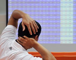 Đối với các nhà đầu tư ngắn hạn, sự kỳ vọng được đặt vào mẫu hình đảo chiều chữ W
