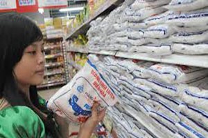 Công bố hạn ngạch nhập khẩu muối, đường, trứng