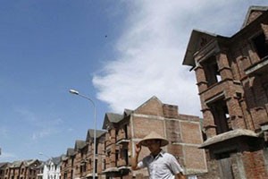 Lấy lại niềm tin thị trường bất động sản có dễ?