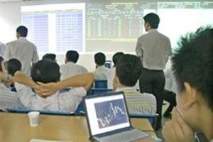 Đề nghị điều tra vụ khách hàng “sập bẫy” sàn vàng 25 tỷ đồng