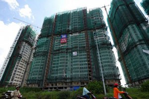 Trong quý vừa qua, trên thị trường bất động sản, giá chào bán thứ cấp tiếp tục giảm 5% so với quý trước, kéo dài thêm xu hướng giá cả trượt dốc bắt đầu từ quý 4/2011 - Ảnh: Getty.