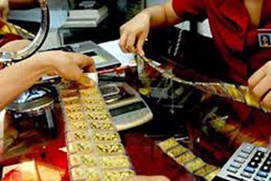 Chuyên gia phản đối đánh thuế mua bán vàng