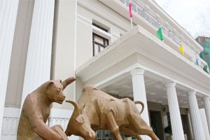 Sẽ hợp nhất 2 sở giao dịch chứng khoán