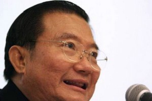 Tỷ phú Thái Lan Charoen Sirivadhanabhakdi (Nguồn: Reuters).