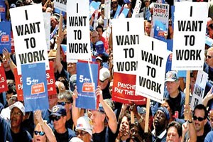 Việc làm tăng yếu bao phủ viễn cảnh kinh tế Mỹ