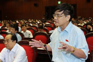 Từ chất vấn và trả lời chất vấn, các biểu, cử tri có điều kiện rà lại "lời hứa" của các Bộ trưởng - Ảnh: Vnexpress