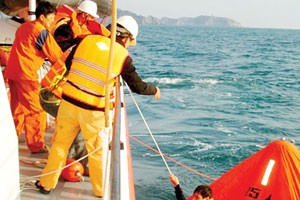 Trục lợi bảo hiểm, DN đang “sống chung với lũ”