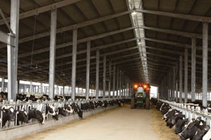 TH khánh thành nhà máy sữa tươi lớn nhất Đông Nam Á