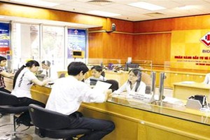 Bắt người tung tin đồn "Chủ tịch BIDV bị bắt"