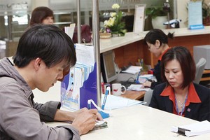 Công khai lãi suất, tín dụng tiêu dùng có dễ tăng trưởng?