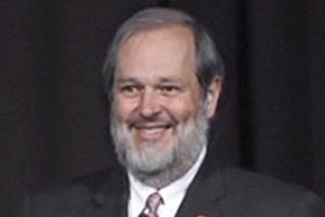 Bruce Kenneth Forbes - 1 tỷ phú, thành viên của gia đình Forbes