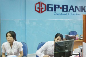 Ngân hàng xếp lịch tìm vốn ngoại