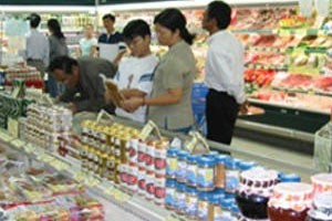 Doanh nghiệp bán lẻ nội ngày càng "đói"