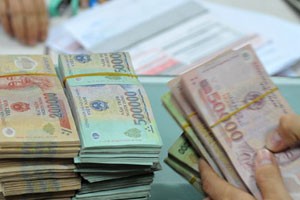 Lương tối thiểu tăng lên 1,9 triệu đồng