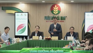 Tổng giám đốc Văn Tiến Thanh phát biểu tại cuộc họp