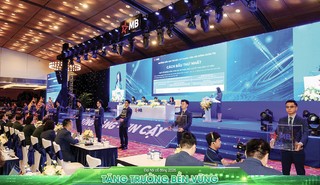 MBBank đã chốt phương án phân phối lợi nhuận 2025 tỷ lệ 25%; trong đó, 10% bằng tiền mặt, 15% bằng cổ phiếu