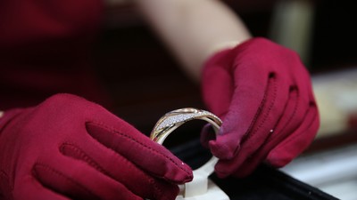 Giá vàng hôm nay ngày 22/11: Vàng đảo chiều tăng gần 1 triệu đồng/lượng