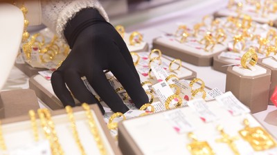 Giá vàng hôm nay ngày 26/12: Vàng trở lại vùng đỉnh