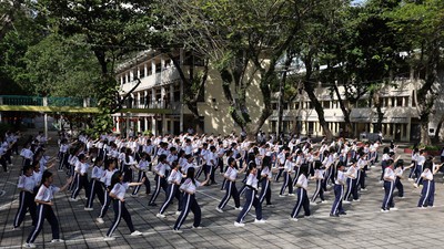 Tiếp sức học sinh trước kỷ lục đồng diễn Vovinam