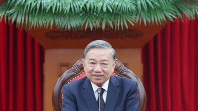 Tổng Bí thư Tô Lâm điện đàm với Chủ tịch Đảng Nhân dân Campuchia Hun Sen chiều 14/8. Ảnh: TTXVN 