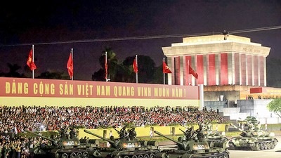 Những hình ảnh đẹp của đoàn diễu binh trên phố