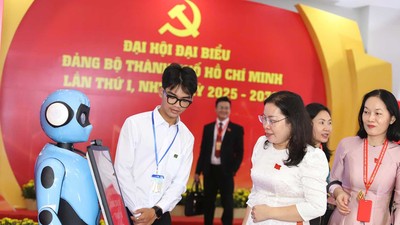 Mãn nhãn với các màn trình diễn công nghệ tại Đại hội Đảng bộ TP.HCM