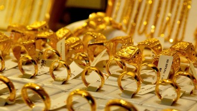 Giá vàng hôm nay ngày 18/11: Vàng SJC giảm gần 2 triệu đồng/lượng