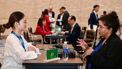 Hơn 100 thỏa thuận hợp tác, biên bản ghi nhớ được ký kết giữa các doanh nghiệp Việt Nam và đối tác quốc tế.