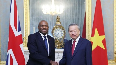 Tổng Bí thư Tô Lâm gặp Phó Thủ tướng Anh David Lammy. Ảnh: Thống Nhất/TTXVN