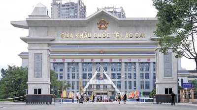 Lợi dụng việc qua lại Cửa khẩu quốc tế Lào Cai không kiểm tra con người, nhiều đối tượng đã tổ chức vận chuyển vàng lậu quy mô lớn. 