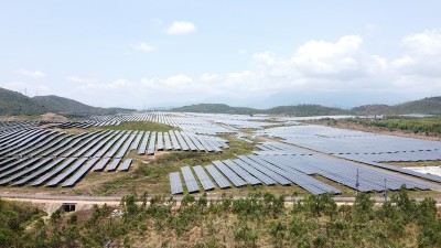 Dự án Nhà máy điện mặt trời KN Vạn Ninh, tỉnh Khánh Hòa. Ảnh: Linh Đan 