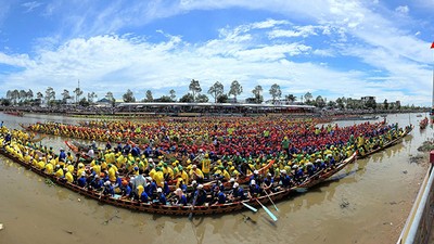 Đua ghe Ngo - môn thể thao truyền thống đặc sắc của đồng bào Khmer 