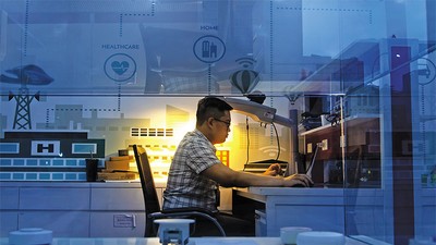 Việc thành lập các quỹ đầu tư mạo hiểm sẽ thúc đẩy đổi mới sáng tạo và thương mại hóa sản phẩm. Trong ảnh: Nghiên cứu trong phòng thí nghiệm của Viettel 