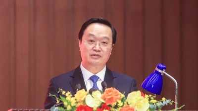 Tân Chủ tịch UBND Thành phố Hà Nội Nguyễn Đức Trung.